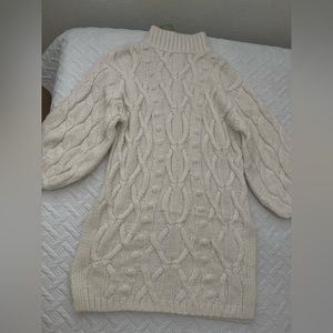 H&M cozy dress (NEW) small.